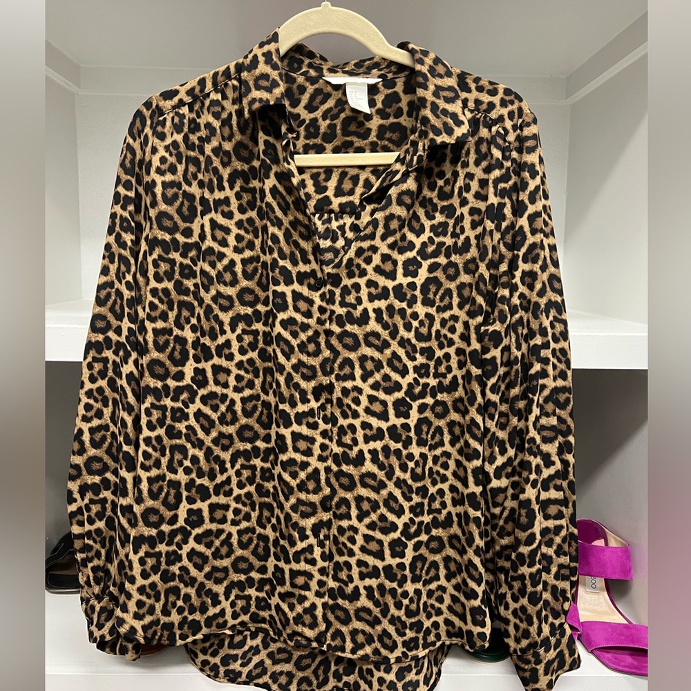 H&M animal print blouse